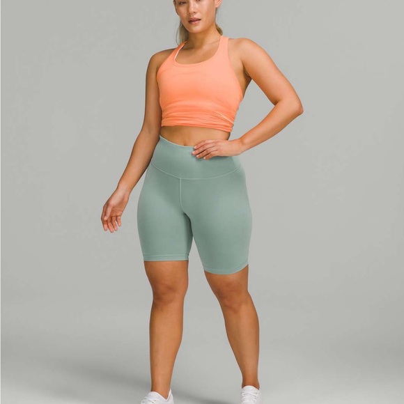 Lululemon Wunder Train Contour Fit High-Rise Short 8"
Misty Glade W7BXBS 6 - Picture 1 of 10